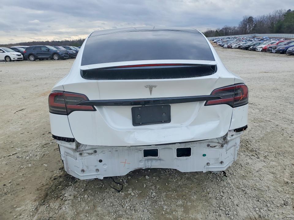 77755685 :رقم المزاد ، 7SAXCBE53PF380486 vin ، 2023 Tesla Model X مزاد بيع