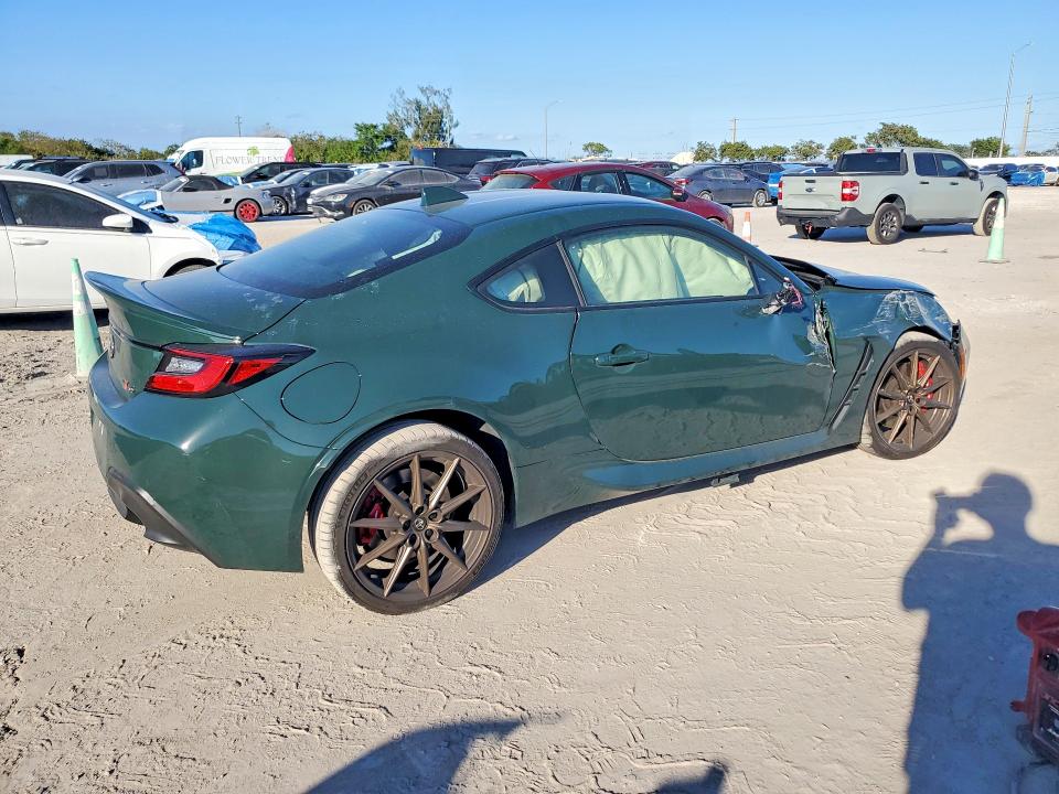 76469855 :رقم المزاد ، JF1ZNBM12S9751614 vin ، 2025 Toyota Gr 86 مزاد بيع