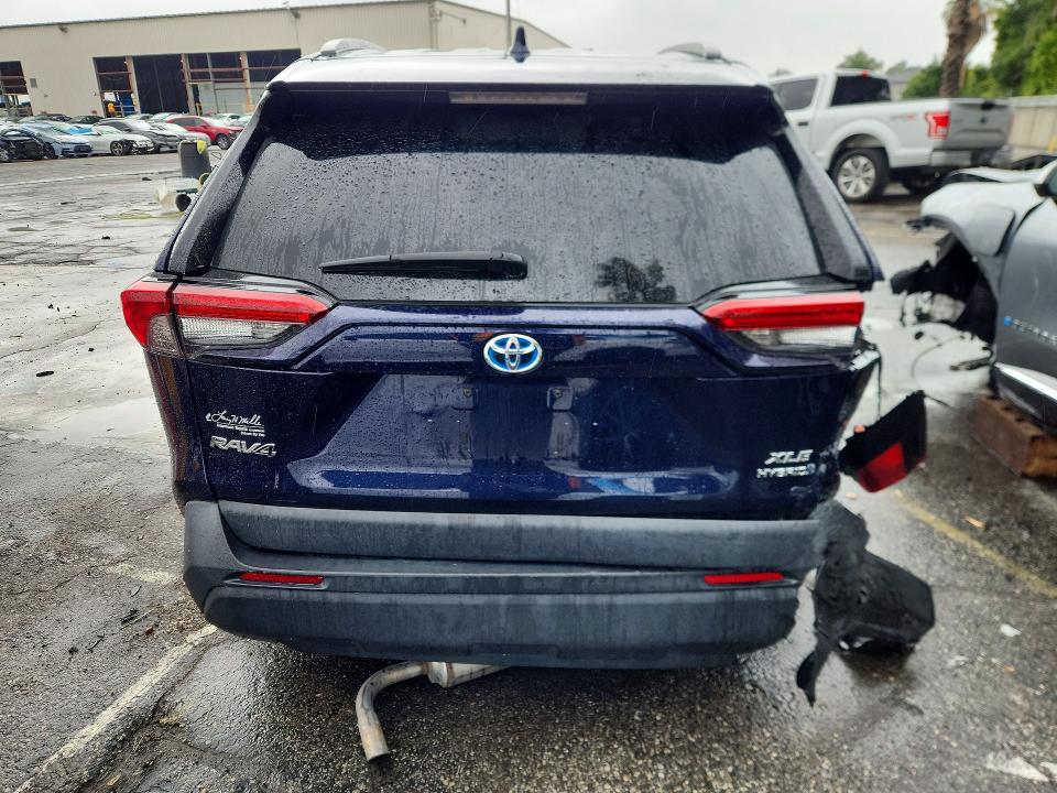 Продажа на аукционе авто 2021 Toyota Rav4 Hybrid, vin: 4T3RWRFV0MU030579, номер лота: 77532125