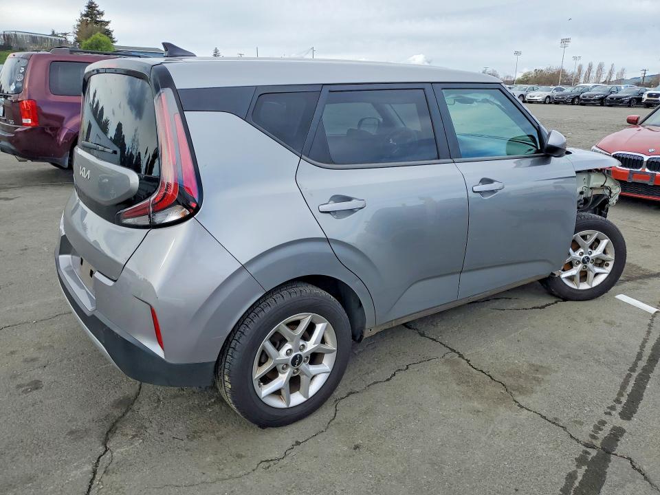 Продаж на аукціоні авто 2023 Kia Soul, vin: KNDJ23AU6P7889146, номер лоту: 77924305