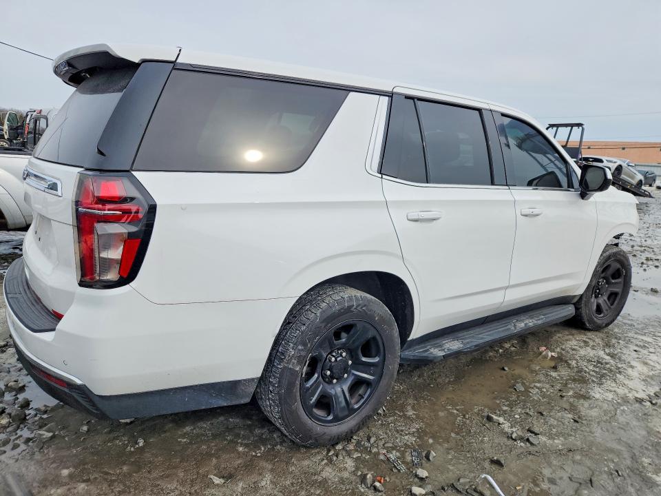 Продажа на аукционе авто 2022 Chevrolet Tahoe C150, vin: 1GNSCLED1NR170374, номер лота: 75402425