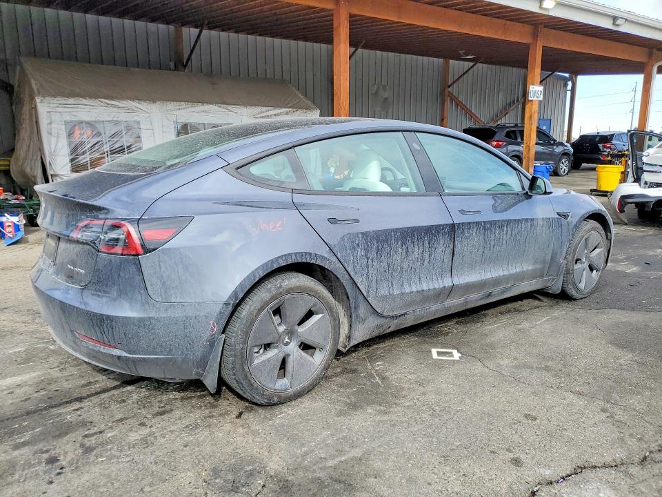 2023 Tesla Model 3 მანქანა იყიდება აუქციონზე, vin: 5YJ3E1EB1PF690982, აუქციონის ნომერი: 77686945