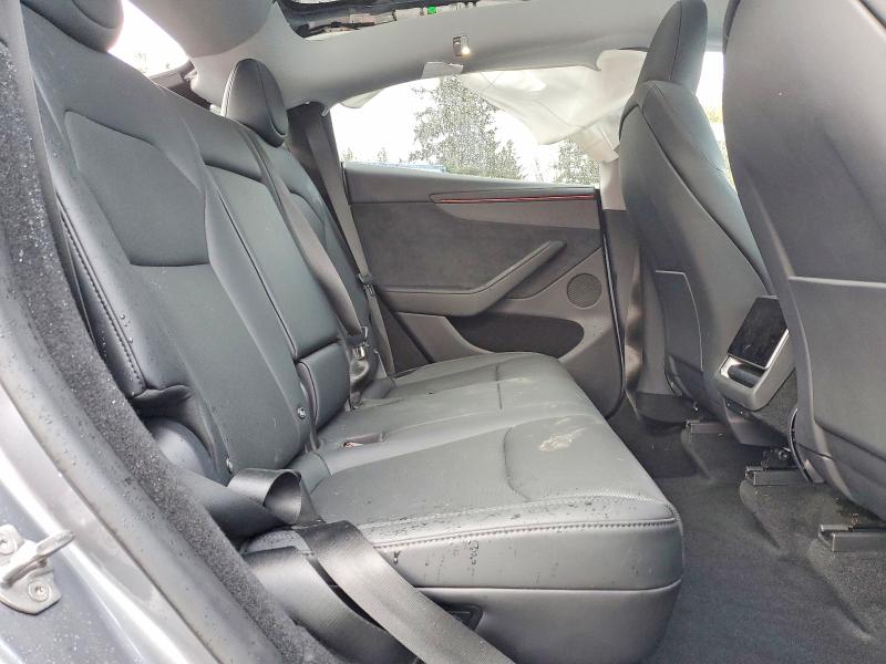 2026 Tesla Model Y მანქანა იყიდება აუქციონზე, vin: 7SAYGDEE8TF426702, აუქციონის ნომერი: 77808005