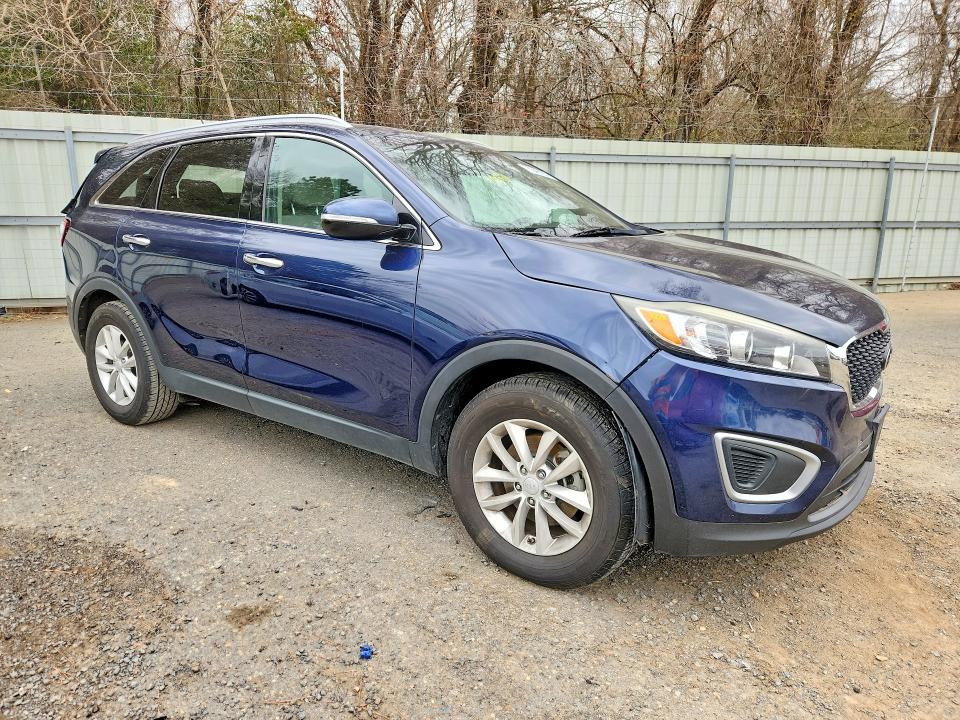 76049195 :رقم المزاد ، 5XYPG4A50HG190786 vin ، 2017 Kia Sorento مزاد بيع