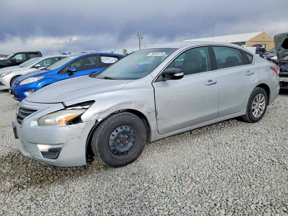 Auction sale of the 2015 Nissan Altima, vin: 1N4AL3AP3FN303347, lot number: 75883475