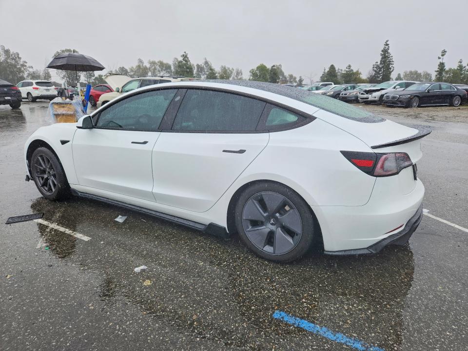 2023 Tesla Model 3 მანქანა იყიდება აუქციონზე, vin: 5YJ3E1EAXPF711142, აუქციონის ნომერი: 77643205