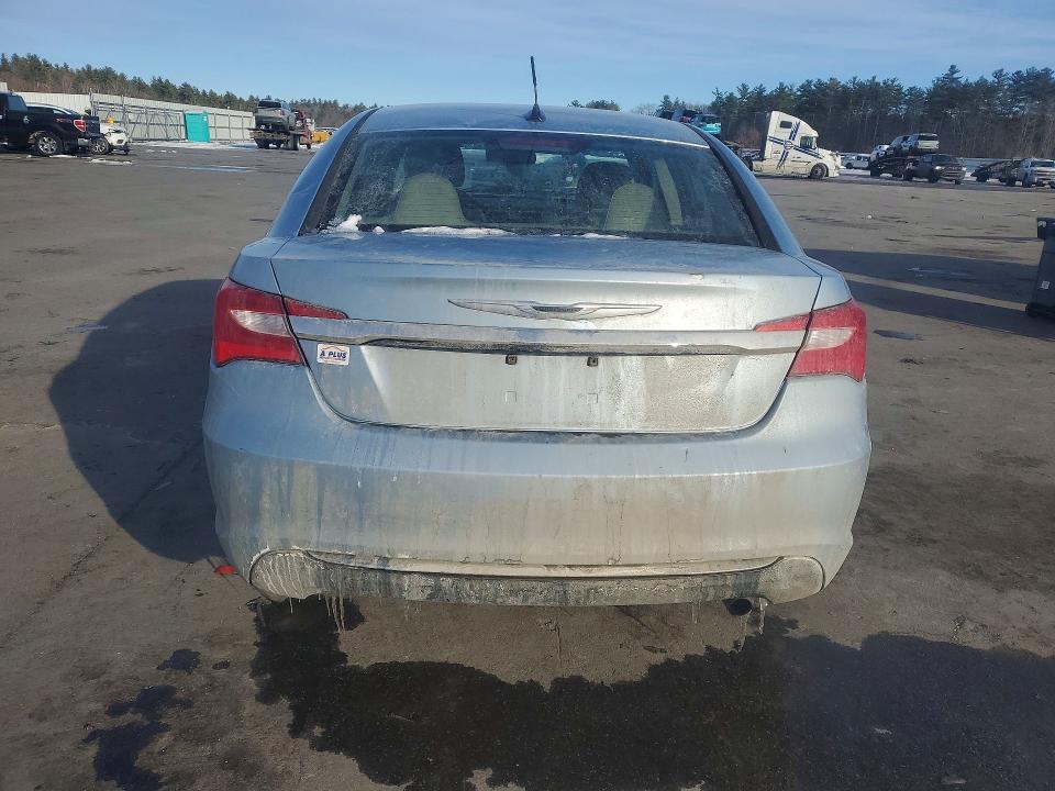 Продаж на аукціоні авто 2012 Chrysler 200, vin: 1C3CCBCB4CN227037, номер лоту: 77297955