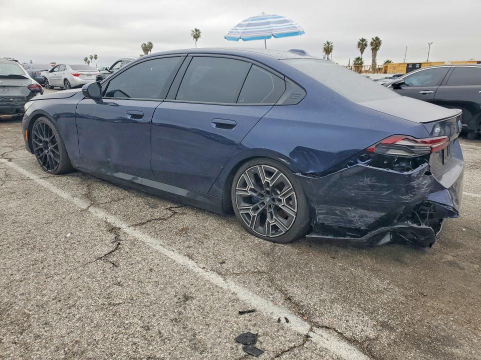 77710325 :رقم المزاد ، WBY33FK05SCT64208 vin ، 2025 Bmw I5 مزاد بيع