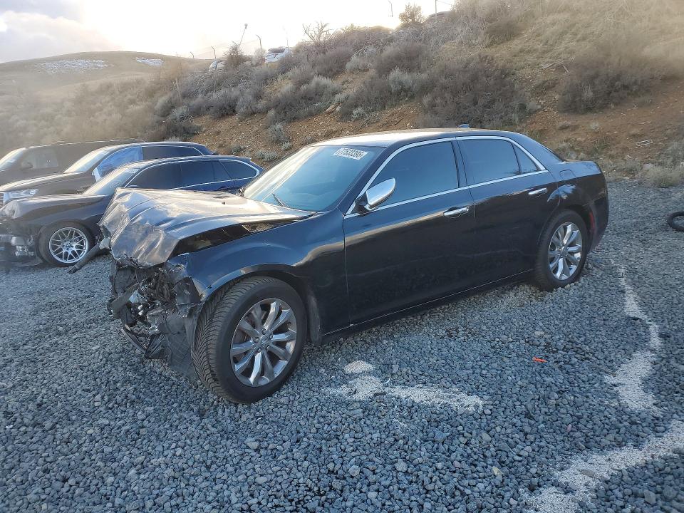 77533395 :رقم المزاد ، 2C3CCAKG3JH160556 vin ، 2018 Chrysler 300 مزاد بيع