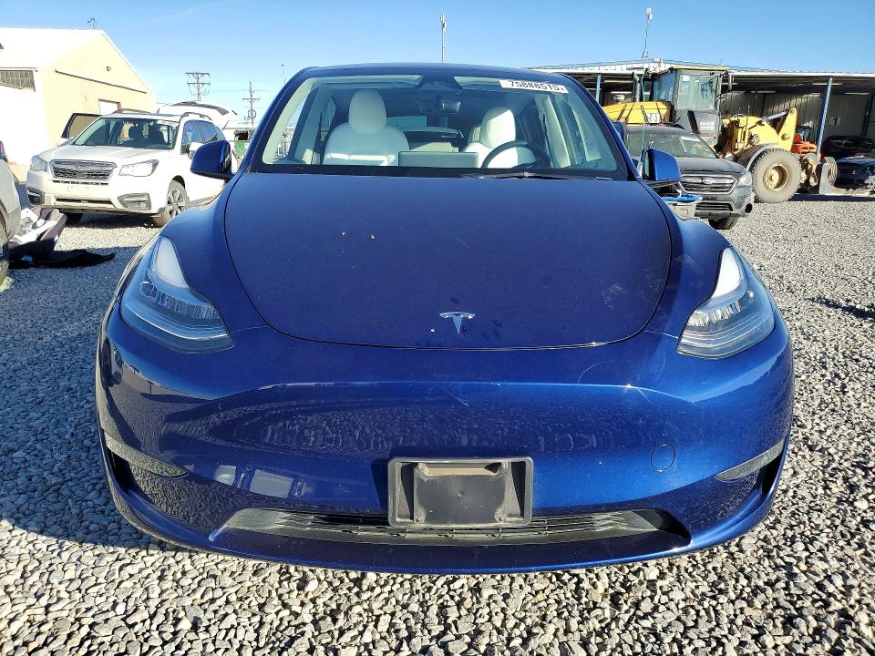 2023 Tesla Model Y მანქანა იყიდება აუქციონზე, vin: 7SAYGDEE0PA144993, აუქციონის ნომერი: 75888515
