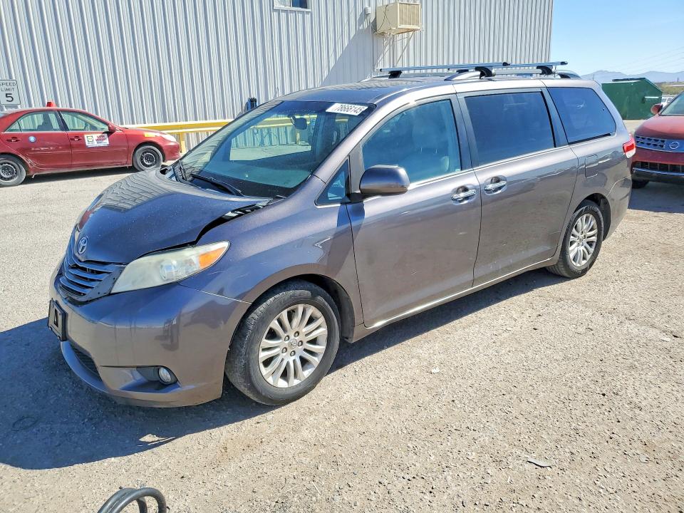 Продаж на аукціоні авто 2013 Toyota Sienna, vin: 5TDYK3DC6DS363361, номер лоту: 78666145