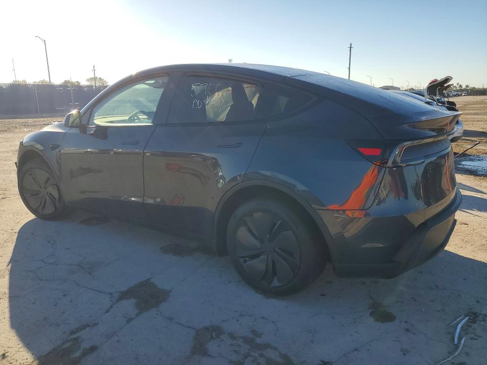75942615 :رقم المزاد ، 7SAYGDED1TA474336 vin ، 2026 Tesla Model Y مزاد بيع