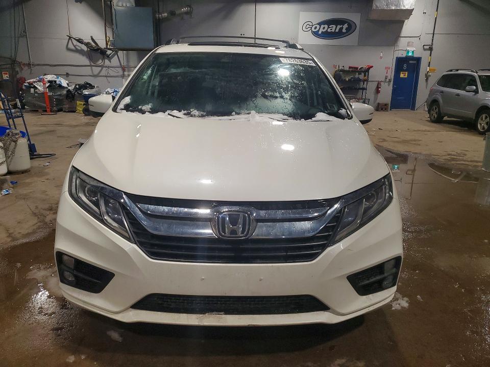 78263635 :رقم المزاد ، 5FNRL6H48JB511838 vin ، 2018 Honda Odyssey مزاد بيع