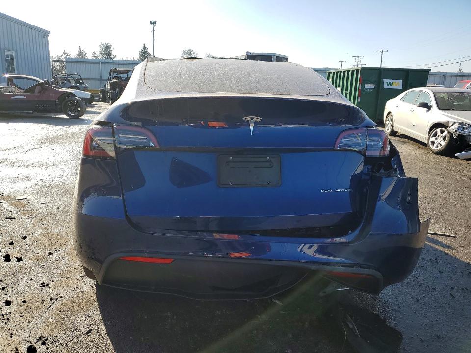 Продажа на аукционе авто 2024 Tesla Model Y, vin: 7SAYGDEE0RA273660, номер лота: 77782185