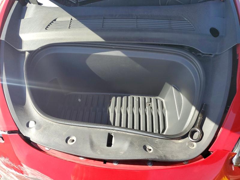 78633755 :رقم المزاد ، 7SAYGDEFXNF406866 vin ، 2022 Tesla Model Y مزاد بيع