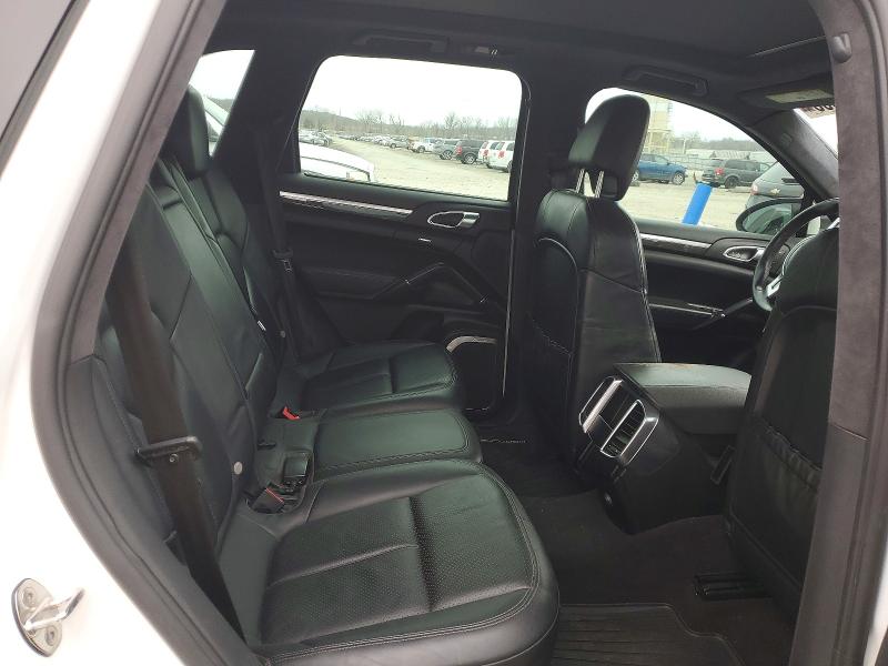 78077905 :رقم المزاد ، WP1AD2A25DLA71668 vin ، 2013 Porsche Cayenne مزاد بيع