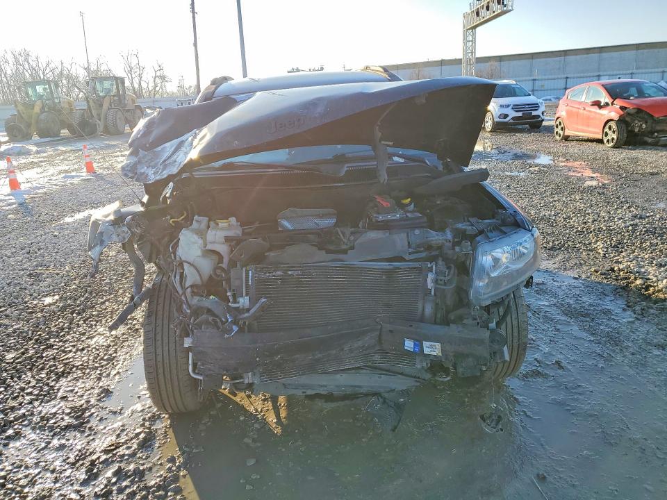 Продаж на аукціоні авто 2015 Jeep Compass, vin: 1C4NJDBBXFD245933, номер лоту: 77607775
