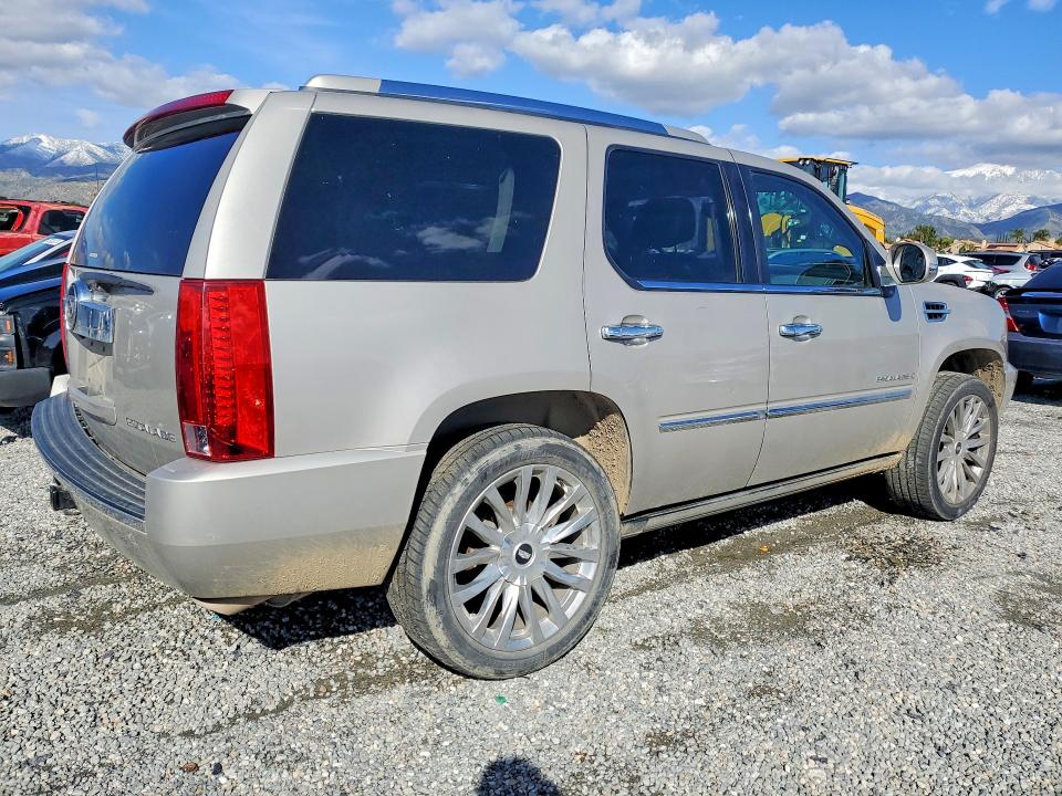 77795035 :رقم المزاد ، 1GYFK63878R148575 vin ، 2008 Cadillac Escalade مزاد بيع