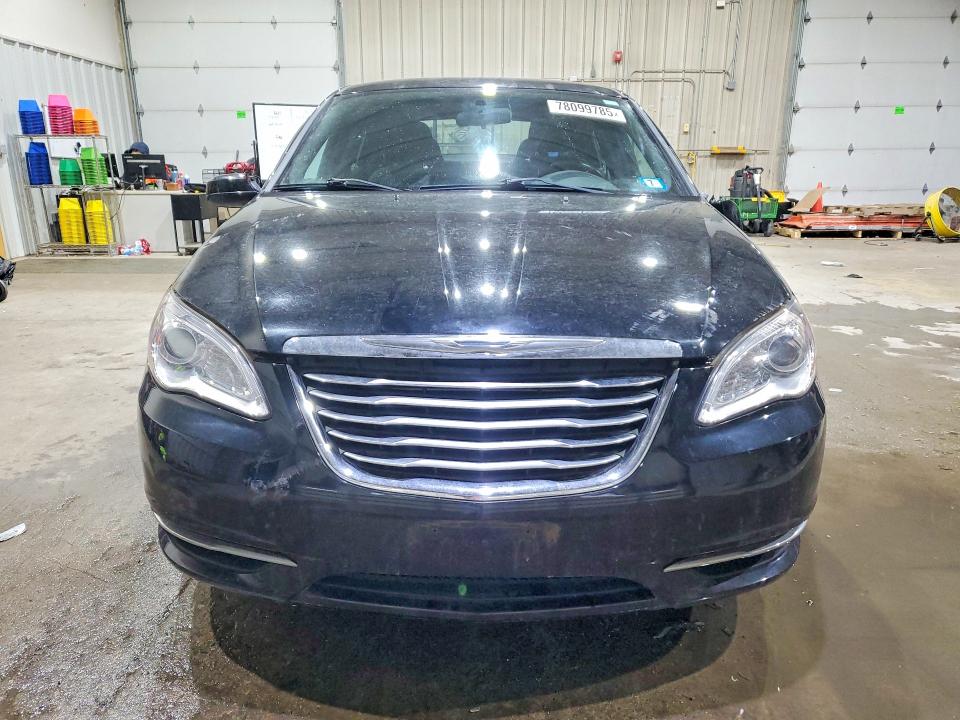 78099785 :رقم المزاد ، 1C3CCBBGXEN115150 vin ، 2014 Chrysler 200 مزاد بيع