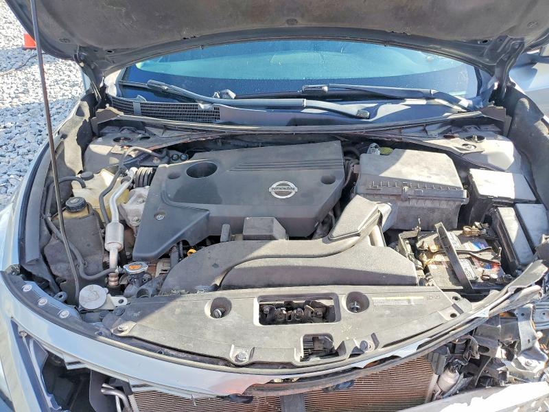 2015 Nissan Altima მანქანა იყიდება აუქციონზე, vin: 1N4AL3AP5FC440916, აუქციონის ნომერი: 77530645