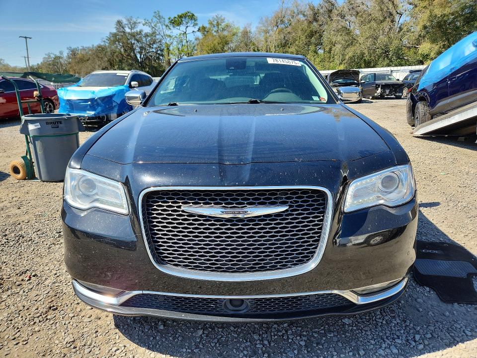 78145875 :رقم المزاد ، 2C3CCAEG2HH516582 vin ، 2017 Chrysler 300c مزاد بيع