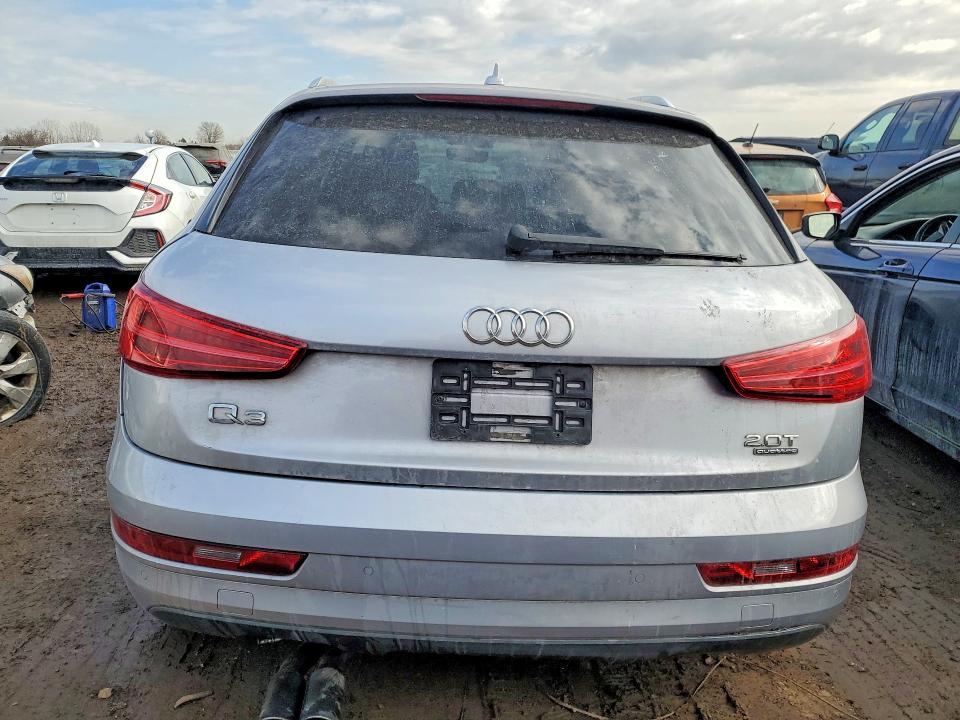 2016 Audi Q3 მანქანა იყიდება აუქციონზე, vin: WA1EFCFS2GR007661, აუქციონის ნომერი: 76396275