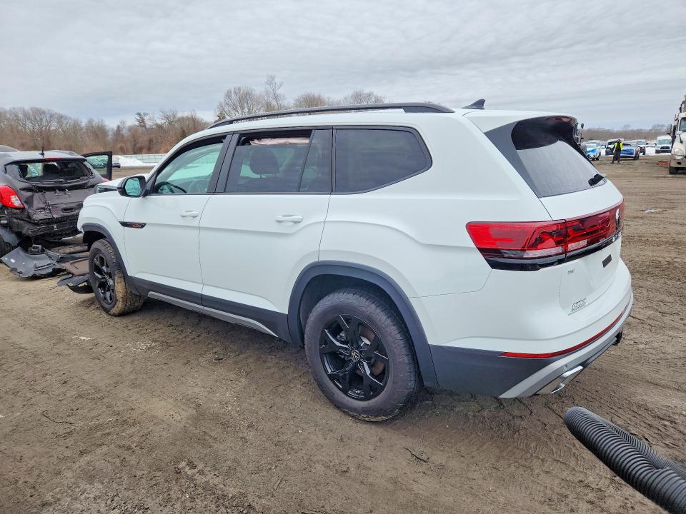 Продажа на аукционе авто 2025 Volkswagen Atlas, vin: 1V2CR2CA3SC532605, номер лота: 78093015