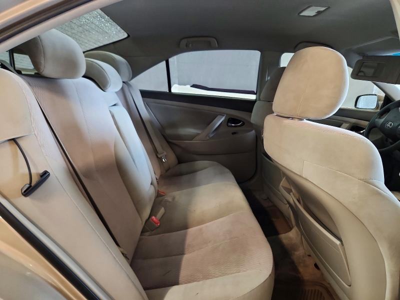 77390765 :رقم المزاد ، 4T1BF3EKXBU150370 vin ، 2011 Toyota Camry مزاد بيع