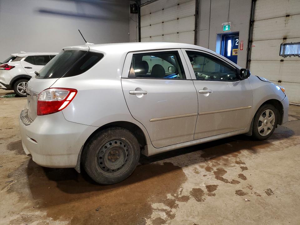 77176545 :رقم المزاد ، 2T1KU4EE7AC205122 vin ، 2010 Toyota Corolla Matrix مزاد بيع