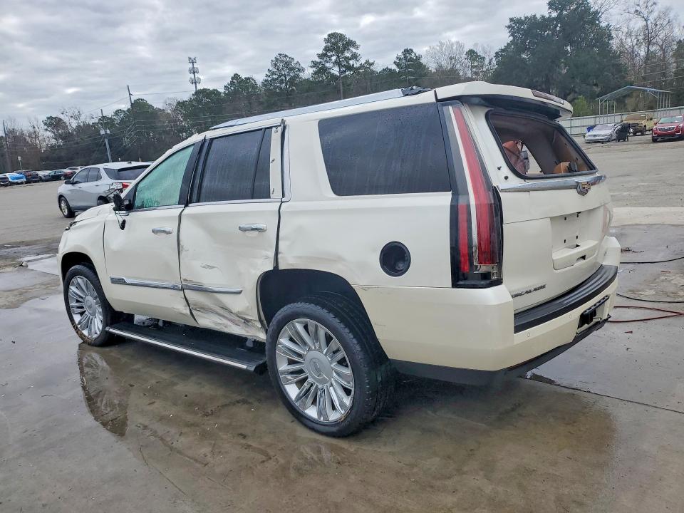 2015 Cadillac Escalade მანქანა იყიდება აუქციონზე, vin: 1GYS4PKJ3FR614289, აუქციონის ნომერი: 77680225