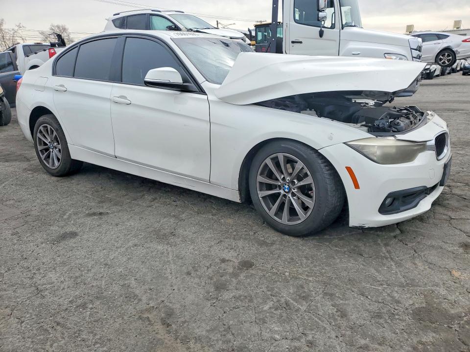 Aukcja sprzedaży 2016 Bmw 320, vin: WBA8A9C53GK615746, numer aukcji: 76661695