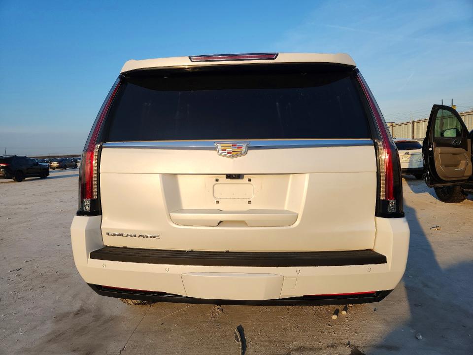 77173945 :رقم المزاد ، 1GYS4CKJ9KR127049 vin ، 2019 Cadillac Escalade P مزاد بيع