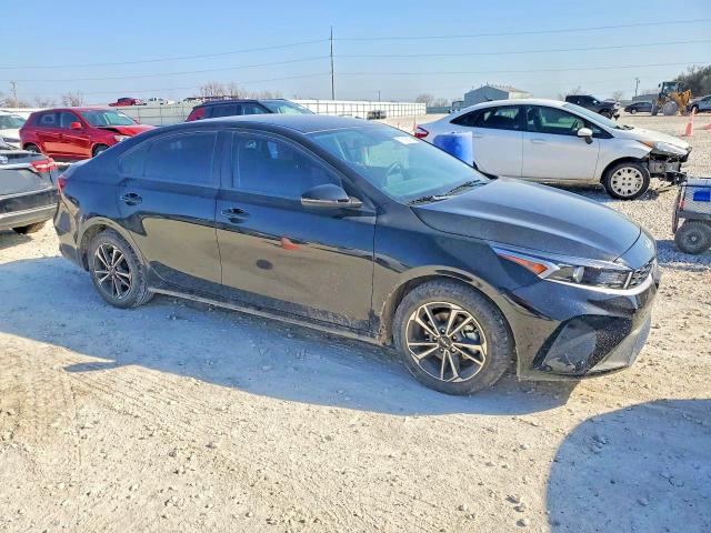 Aukcja sprzedaży 2024 Kia Forte, vin: 3KPF24AD0RE839762, numer aukcji: 79105575