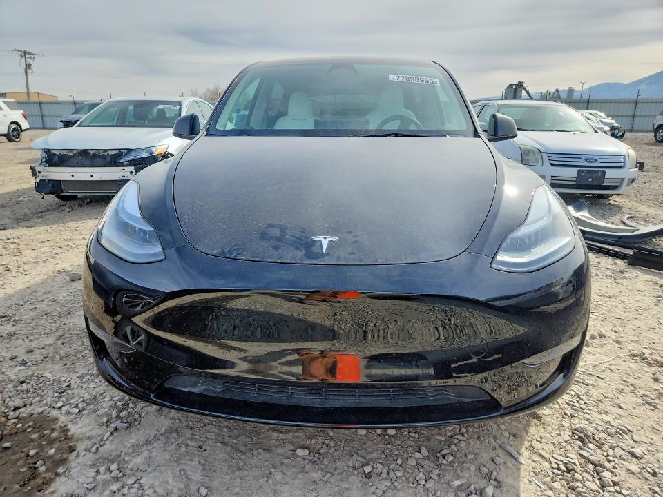 77898955 :رقم المزاد ، 7SAYGDEF0PF738897 vin ، 2023 Tesla Model Y مزاد بيع