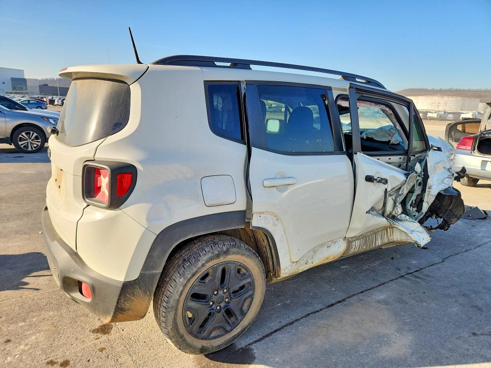 78823465 :رقم المزاد ، ZACCJBAB6JPJ18245 vin ، 2018 Jeep Renegade مزاد بيع