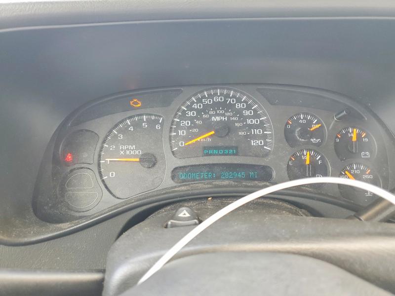 2003 Chevrolet Silverado მანქანა იყიდება აუქციონზე, vin: 2GCEC19T331150872, აუქციონის ნომერი: 75511525