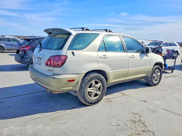 75998335 :رقم المزاد ، JT6GF10U5Y0070148 vin ، 2000 Lexus Rx مزاد بيع