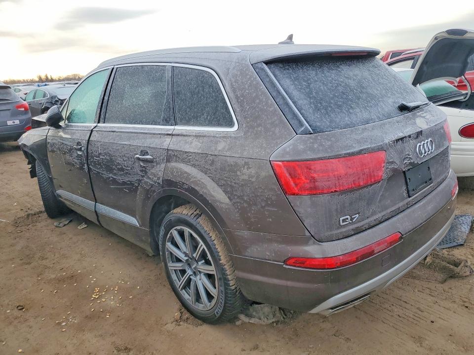 Aukcja sprzedaży 2017 Audi Q7, vin: WA1VAAF7XHD043451, numer aukcji: 77172345
