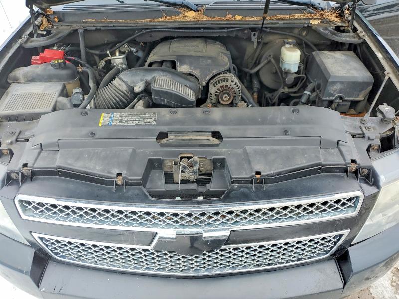 77101955 :رقم المزاد ، 3GNTKFE3XBG117958 vin ، 2011 Chevrolet Avalanche مزاد بيع