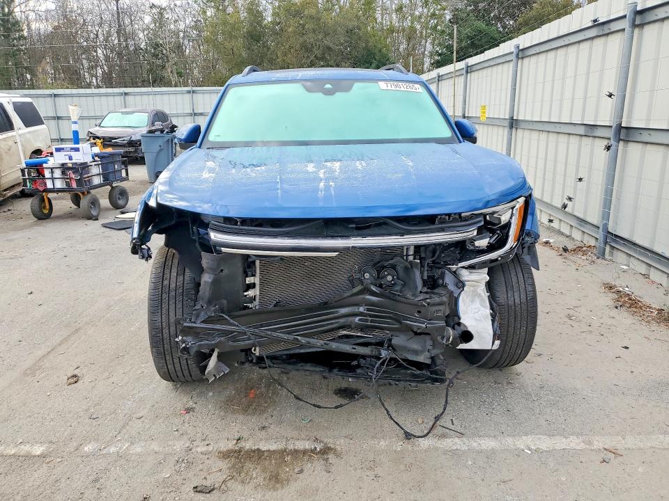 2025 Volkswagen Atlas მანქანა იყიდება აუქციონზე, vin: 1V2JR2CA4SC532734, აუქციონის ნომერი: 77901265