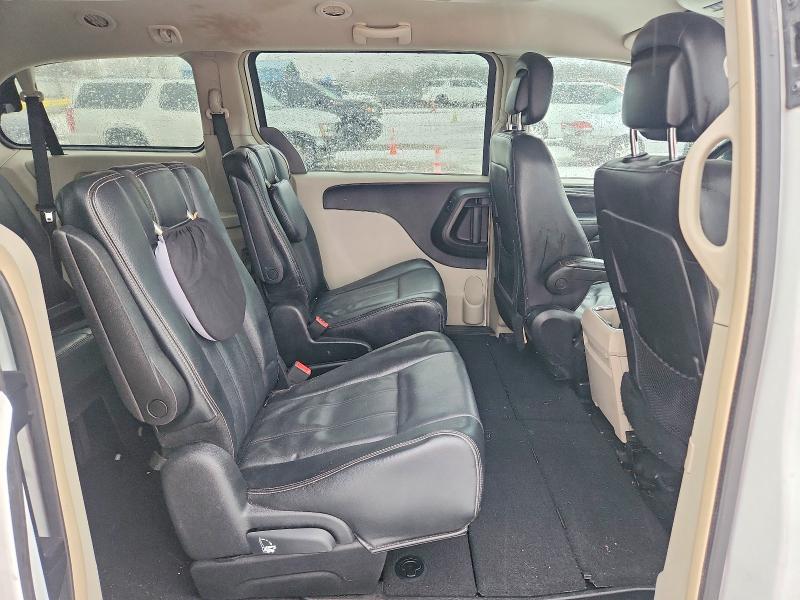 2014 Chrysler Town & Country მანქანა იყიდება აუქციონზე, vin: 2C4RC1BG5ER208340, აუქციონის ნომერი: 75061765