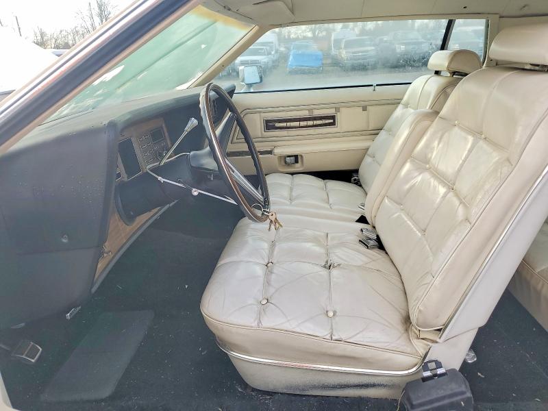 1973 Lincoln Continenta მანქანა იყიდება აუქციონზე, vin: 3Y89A829132, აუქციონის ნომერი: 75880035