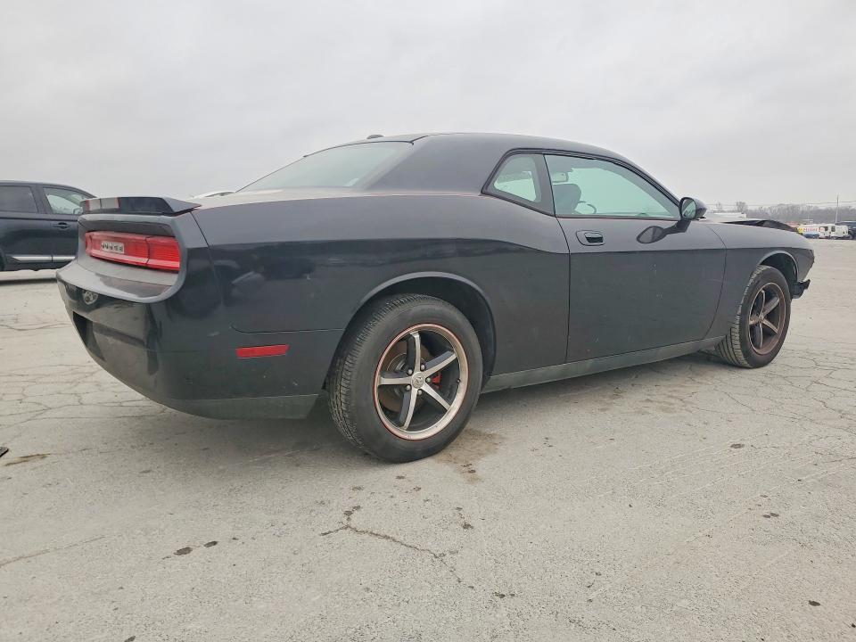 77399455 :رقم المزاد ، 2B3CJ4DV3AH288828 vin ، 2010 Dodge Challenger مزاد بيع