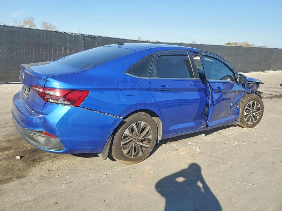 Продажа на аукционе авто 2023 Volkswagen Jetta, vin: 3VW5M7BU2PM035484, номер лота: 76778005