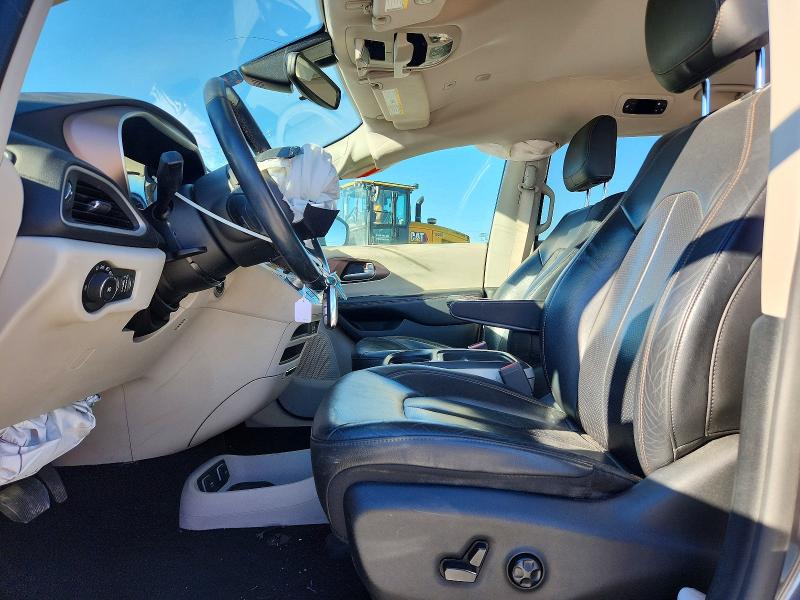 Продажа на аукционе авто 2018 Chrysler Pacifica, vin: 2C4RC1BG0JR192736, номер лота: 77831765