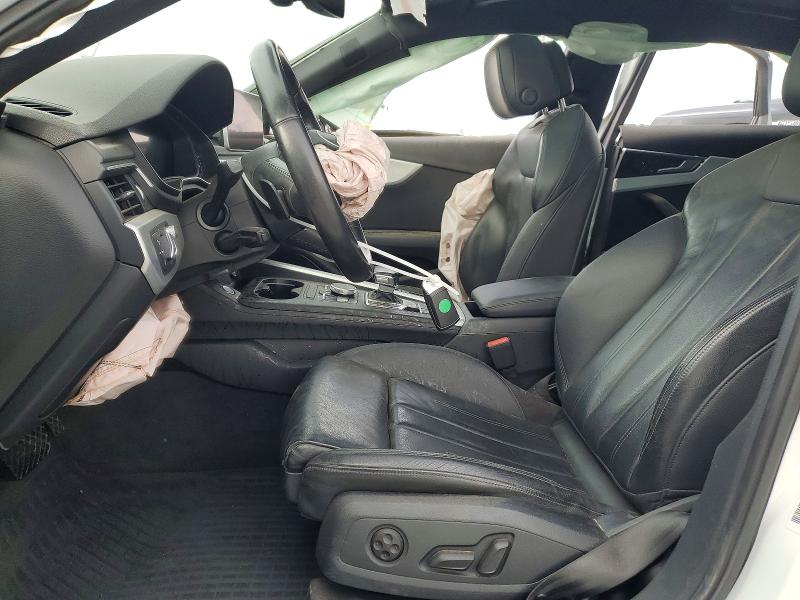 2017 Audi A4 მანქანა იყიდება აუქციონზე, vin: WAUFNAF43HN000680, აუქციონის ნომერი: 77720135
