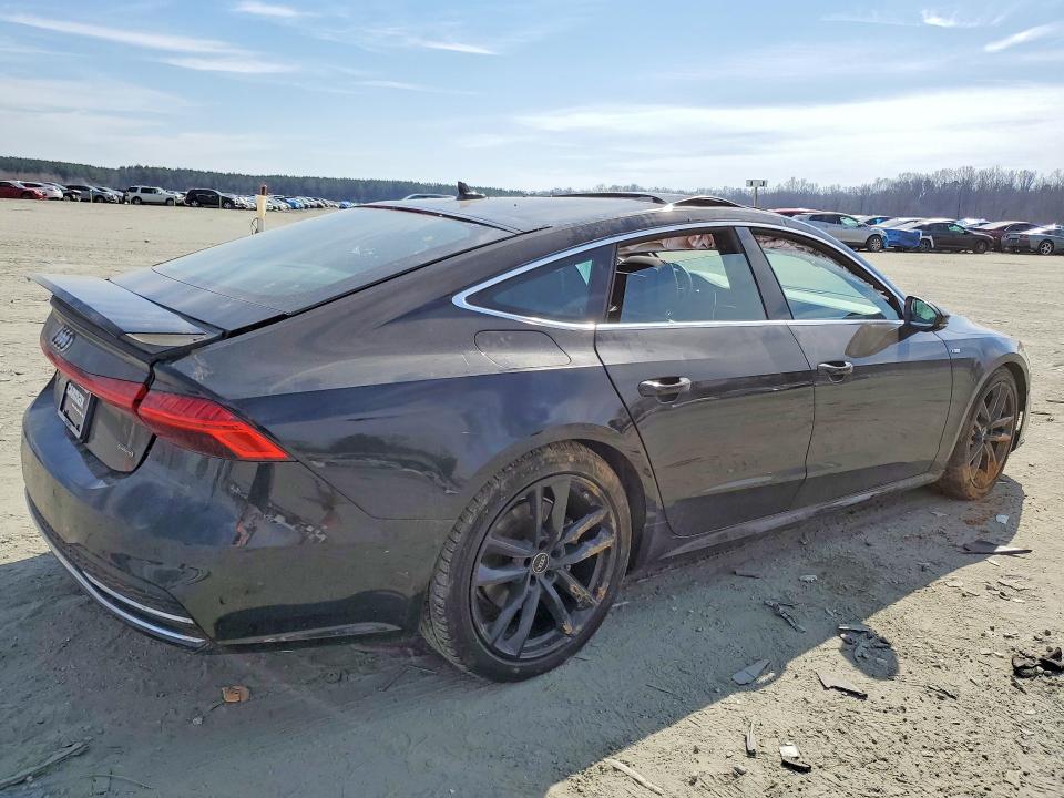 Продажа на аукционе авто 2021 Audi A7, vin: WAUV2AF24MN073697, номер лота: 76597785