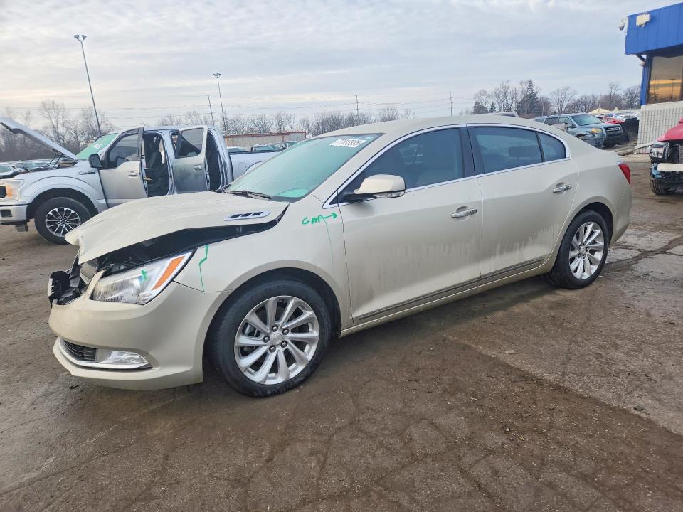 77013995 :رقم المزاد ، 1G4GB5G38FF183235 vin ، 2015 Buick Lacrosse مزاد بيع
