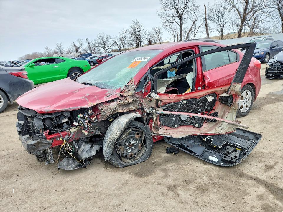 2016 Kia Forte მანქანა იყიდება აუქციონზე, vin: KNAFK4A67G5568013, აუქციონის ნომერი: 75486715