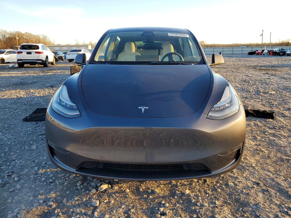 Продажа на аукционе авто 2022 Tesla Model Y, vin: 7SAYGAEE8NF469390, номер лота: 77385665